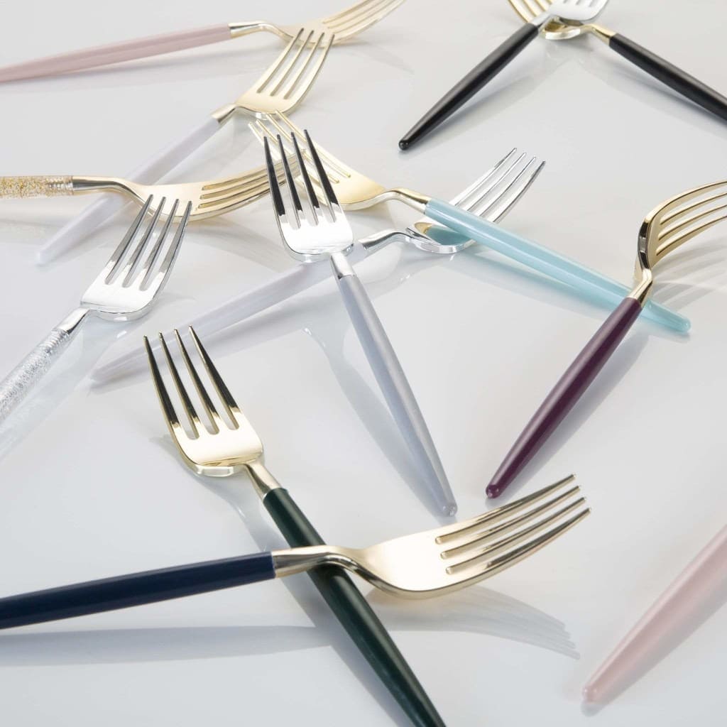 White and Gold Plastic Cutlery Set | 32 Pieces